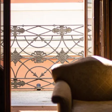 Lvg Collection - Tornielli 9 3*