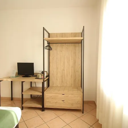 Lvg Collection - Tornielli 9 Hotel 3*