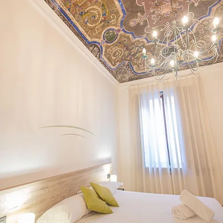 Lvg Collection - Tornielli 9 3* 노바라