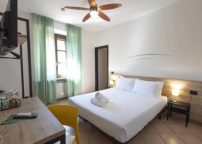 فندق Lvg Collection - Tornielli 9 نوفارا