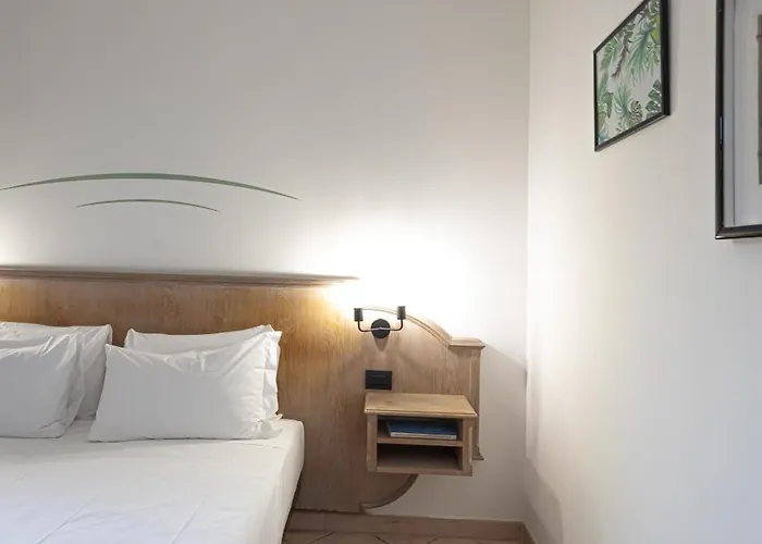 Lvg Collection - Tornielli 9 فندق نوفارا